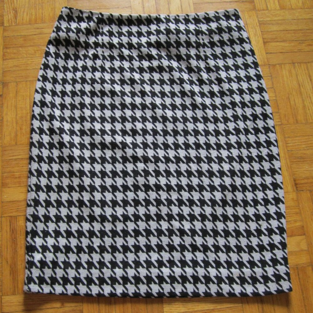 Jacob Houndstooth Pencil Skirt XS – Classic Black & White